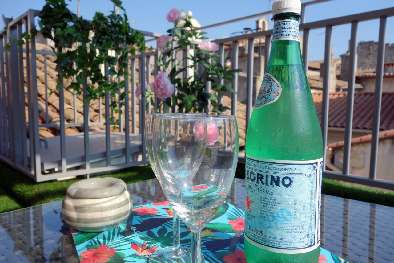 Arles Holiday - La Terrasse エクステリア 写真